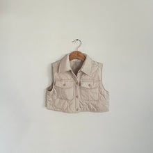 Load image into Gallery viewer, QUILTED VEST
